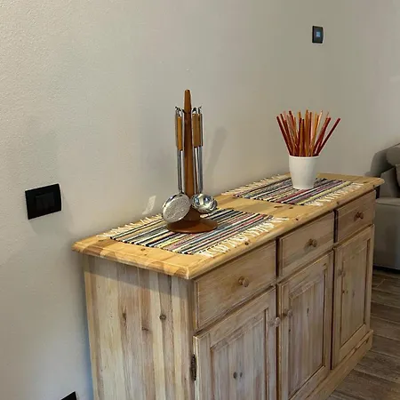 Casa Sally - E Montagna Ferienhaus Cresciasca