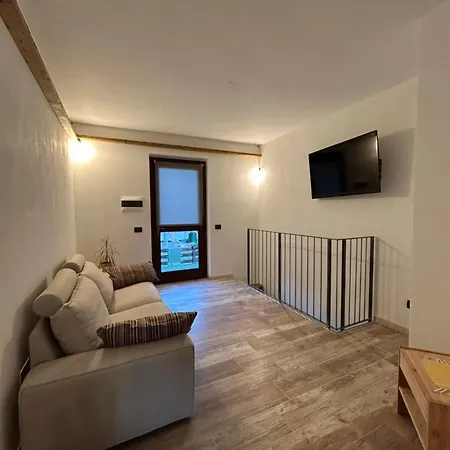 Tatil Evi Casa Sally - E Montagna Cresciasca